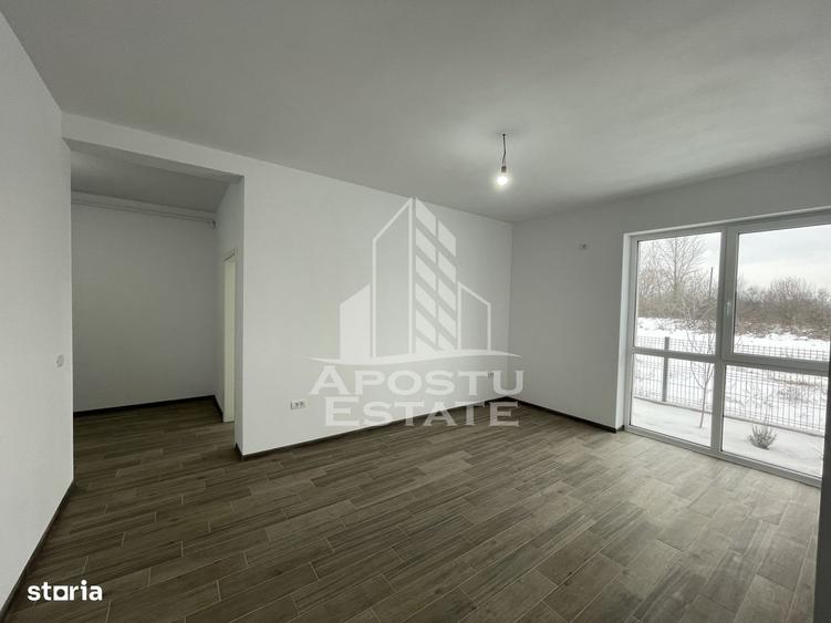 Spațiu comercial, de 51 mp, în Giroc