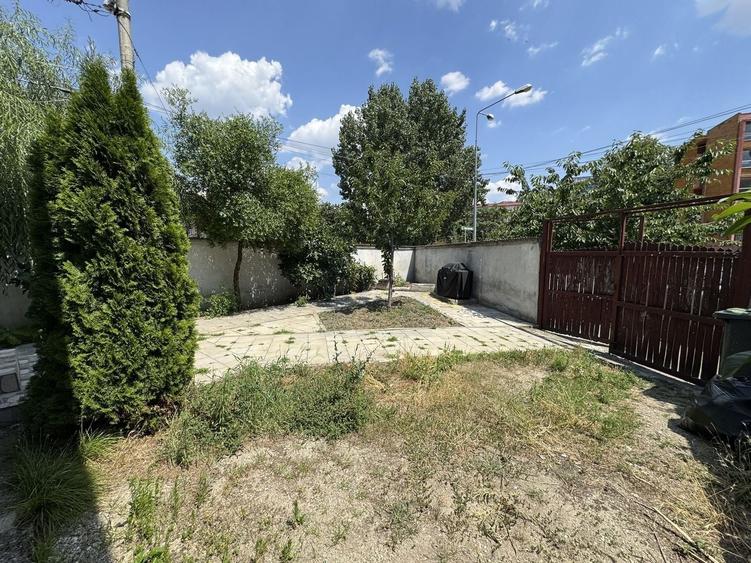 Casa cu 7 camere de vanzare in zona *Regie-Belvedere* - 54