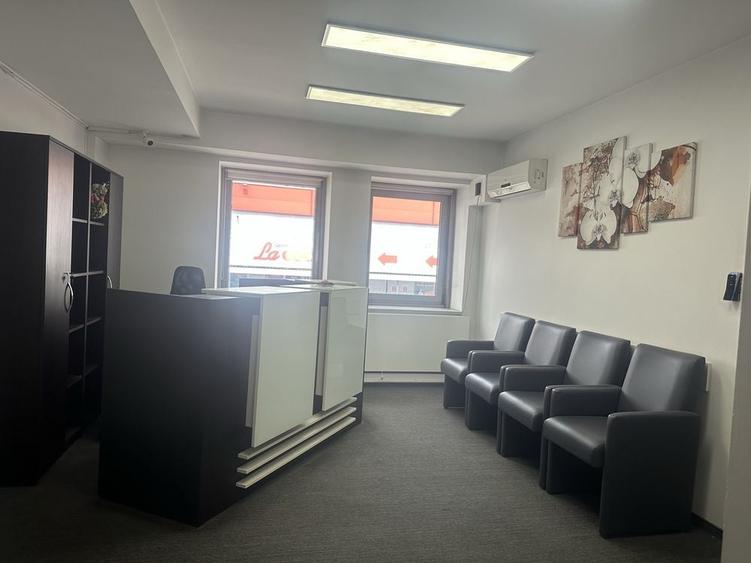 Spațiu comercial, de 230 mp, în Exterior Vest
