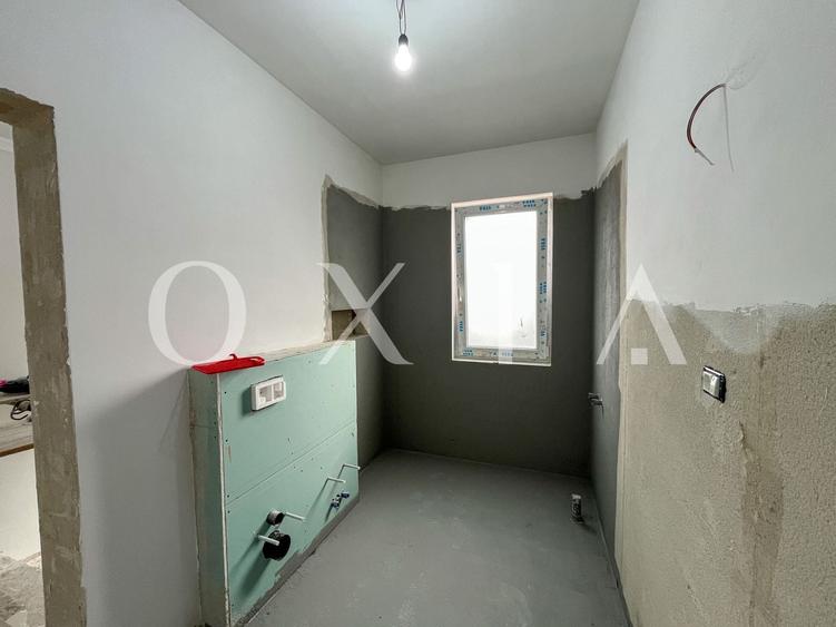 Duplex cu 5 camere cu Canalizare în Săcălaz