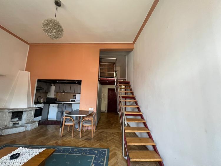 Apartament cu 2 camere decomandat în Ultracentral