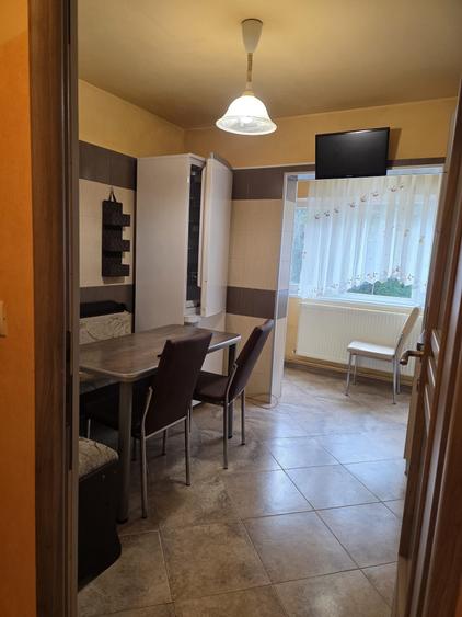 Apartament cu 2 camere decomandat în Luncă