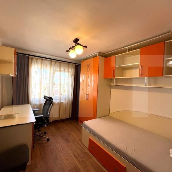 Apartament de 3 camere, 62 mp decomandat - Zona Piata Mare - 3