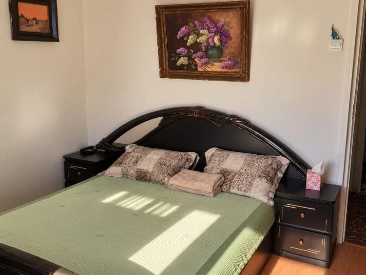 Apartament cu 4 camere decomandat, mobilat în Tineretului