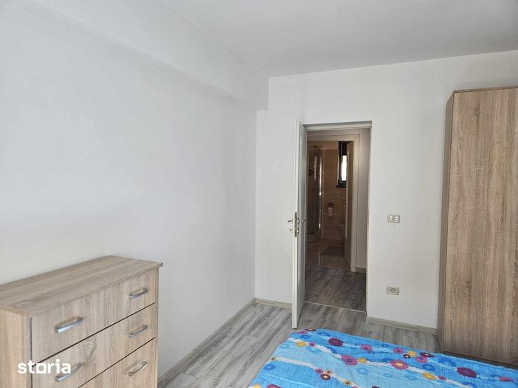 Apartament de 2 camere zona TRACTORUL,Str George Bacovia - 3