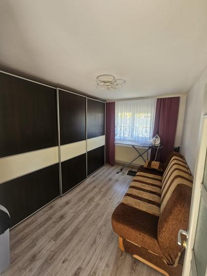 Casă cu 2 camere cu Teren 200 Mp în Central