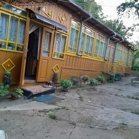 Casă cu 4 camere în Cozia