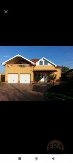 Casă cu 6 camere cu Teren 1500 Mp în Sânmartin