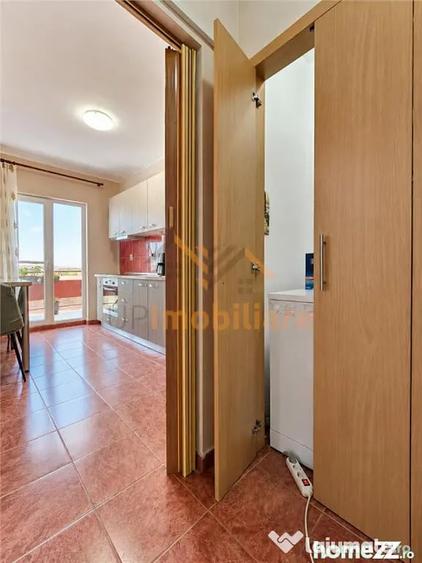 Apartament cu 3 camere decomandat în Sânmartin