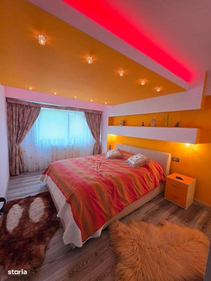 Apartament cu 4 camere decomandat în Ultracentral