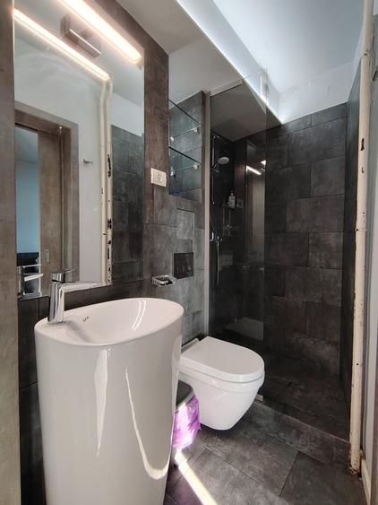 Apartament cu 2 camere semidecomandat, mobilat în Kogălniceanu