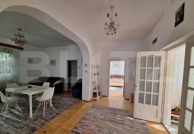 Casă individuală cu 5 camere cu Canalizare în Predeal