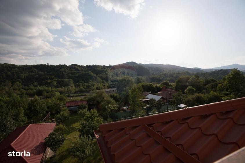 Casă cu 4 camere în Nistorești