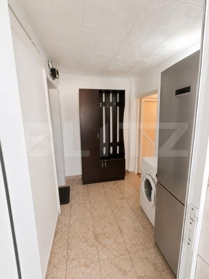 Apartament de vânzare, 2 camere, 35 mp, zona Micro 6 - 9