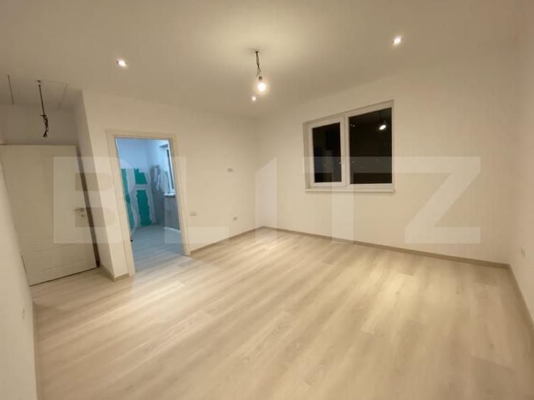 Duplex cu 4 camere cu Canalizare în Moșnița Nouă