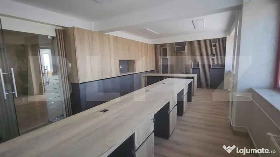 Spațiu comercial, de 130 mp, în Central