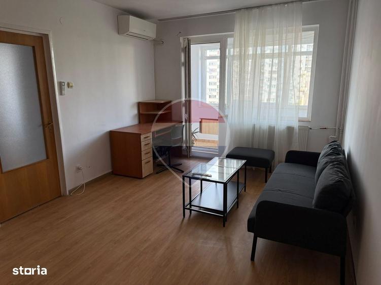 Apartament cu 2 camere decomandat în 1 Decembrie 1918