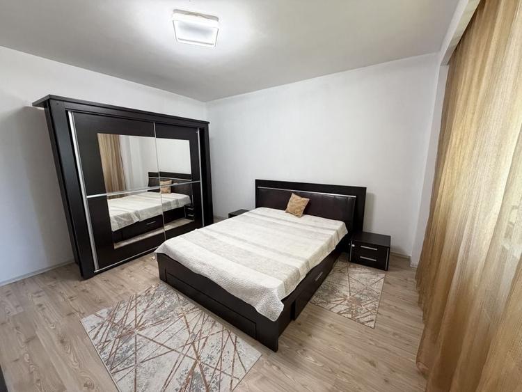 Apartament cu 2 camere decomandat, mobilat în Turnișor