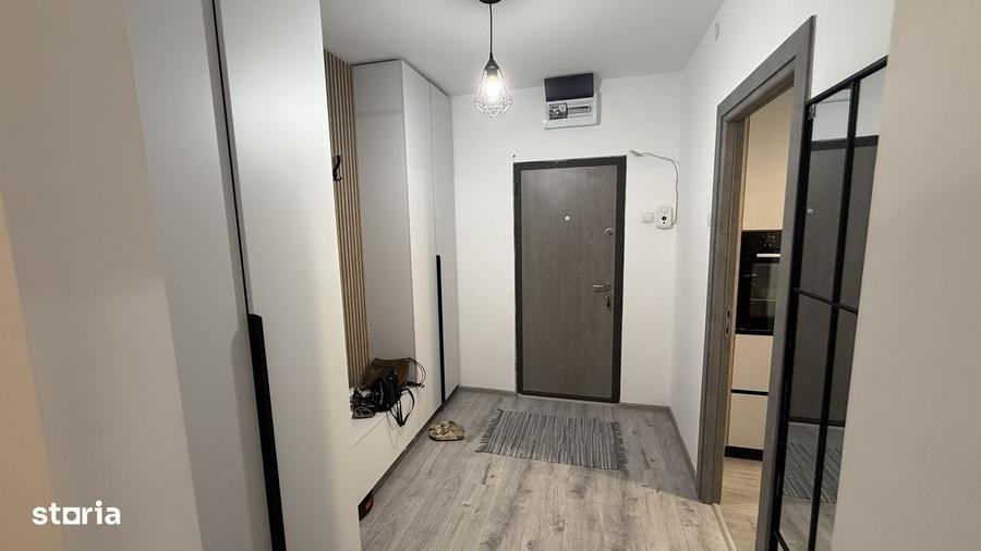Apartament cu 3 camere în Alexandru cel Bun
