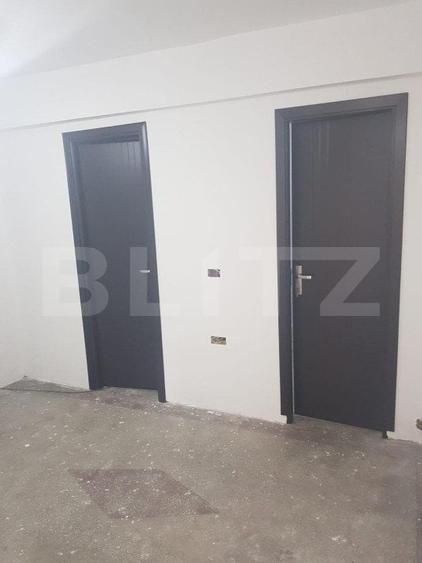 Spațiu comercial, de 680 mp, în Central