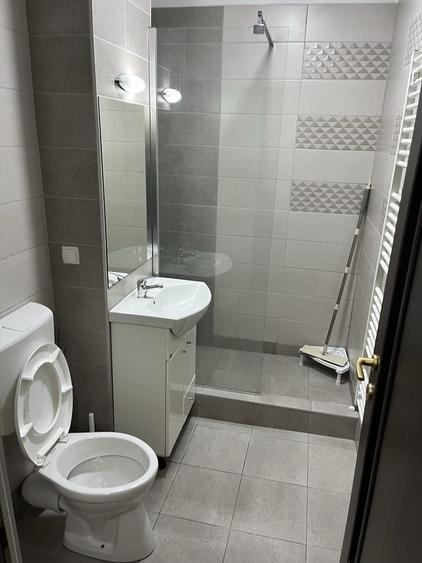 Garsonieră decomandată în Cetate