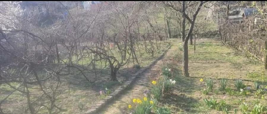 Casă cu 3 camere cu Teren 540 Mp în Central