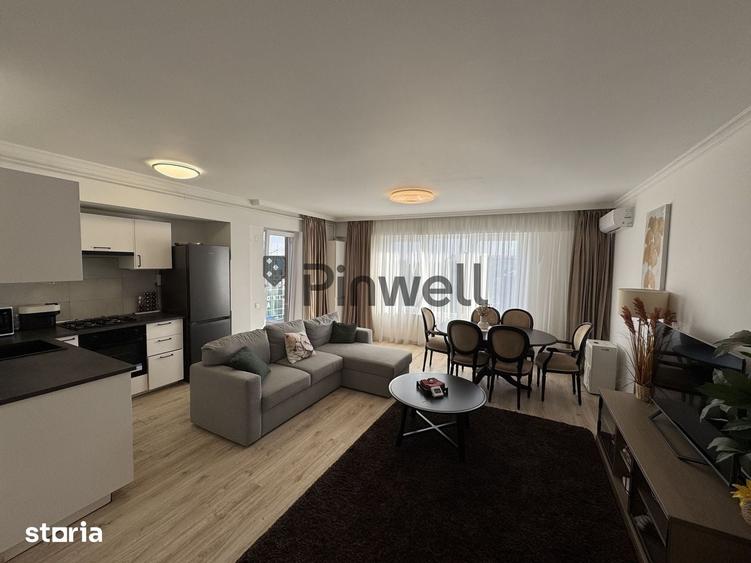 Apartament cu 3 camere semidecomandat, mobilat în Nord