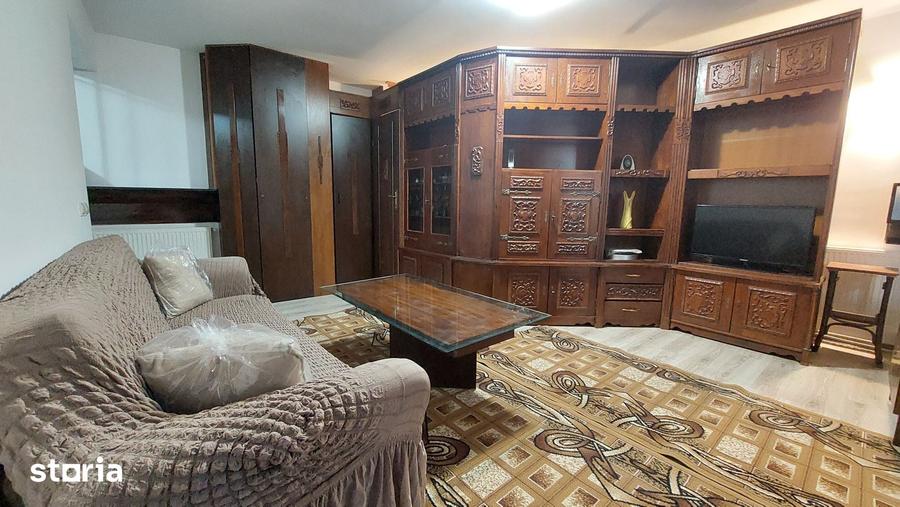Studio 48 mp Ghencea Ghindari sector 5 Liber Parter - 2