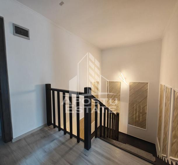 Duplex cu 5 camere cu Canalizare în Dumbrăvița
