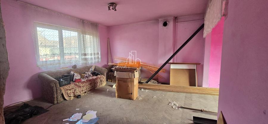 Casă individuală cu 4 camere cu Canalizare în Daneș