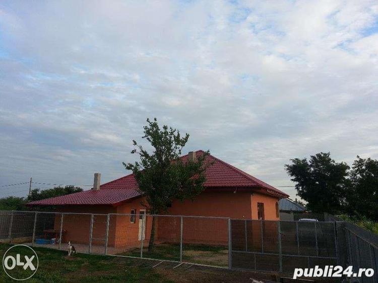 Casă cu 5 camere cu Teren 2550 Mp în Munteni