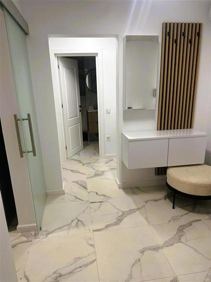 Apartament cu 2 camere decomandat, mobilat în Micro 14