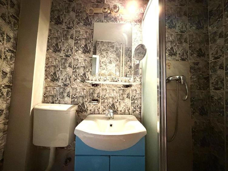 Apartament cu 2 camere semidecomandat în Dorobanți