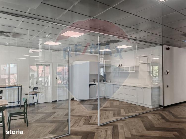 Spațiu comercial, de 500 mp, în Ultracentral