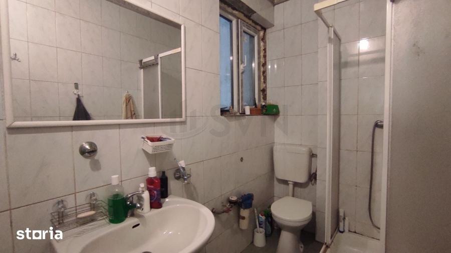 Apartament cu 4 camere decomandat în Unirii
