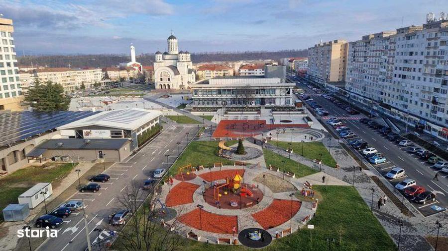 Apartament cu 2 camere semidecomandat în Central