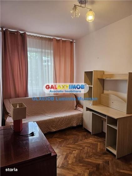 Vanzare apartament 3 camere semidecomandat Targoviste Micro 9 - 10