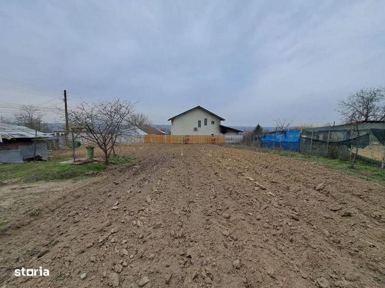 Teren de 710 mp, în Smârdan