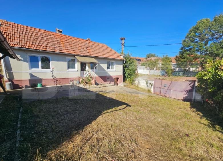 Casă individuală cu 2 camere cu Canalizare în Vingard