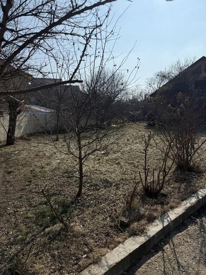 Casă cu 4 camere în Ipotești