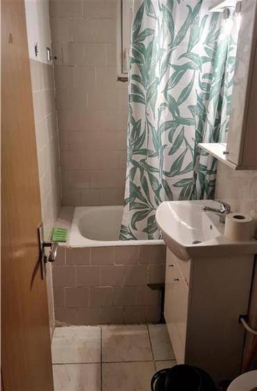 Apartament cu 2 camere semidecomandat, mobilat în Circumvalațiunii
