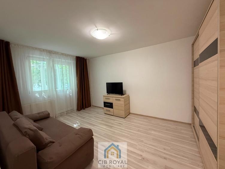 Apartament cu 2 camere decomandat în Doamna Ghica