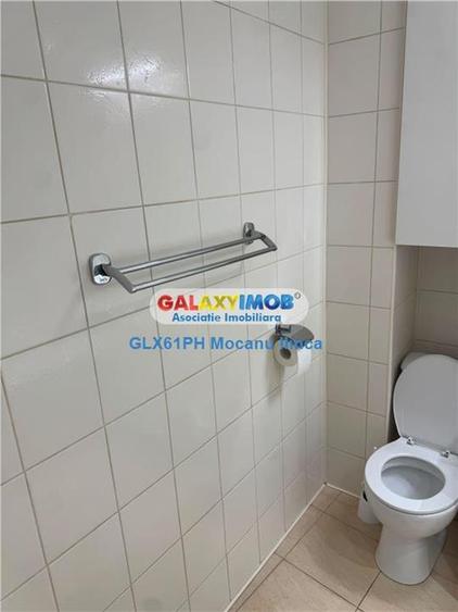 Apartament cu 2 camere semidecomandat, mobilat în Republicii