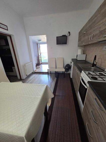 Casă cu 4 camere în Exterior Sud