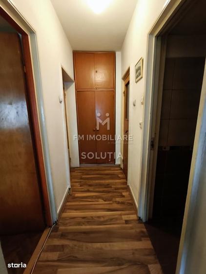 Apartament cu 3 camere decomandat în Central