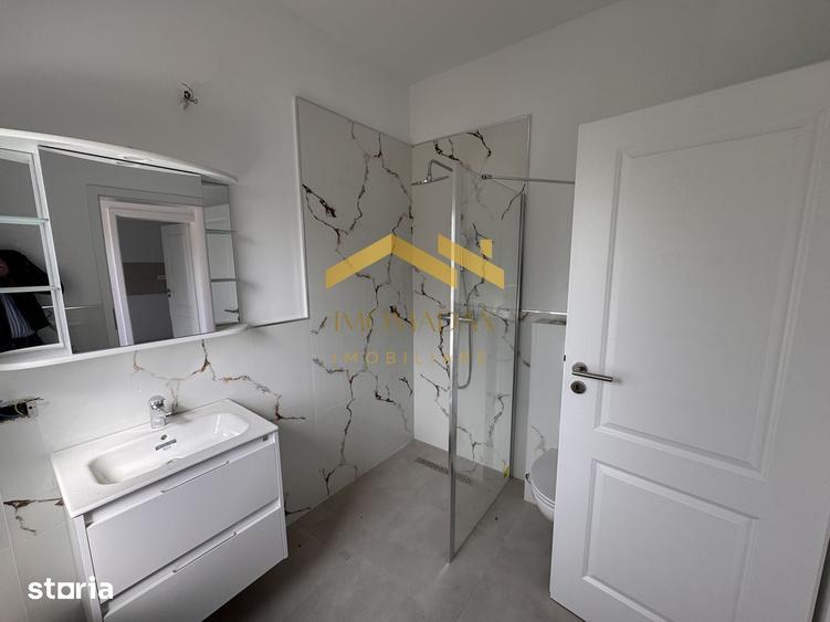 Casă cu 4 camere cu Teren 250 Mp în Sânmihaiu Român