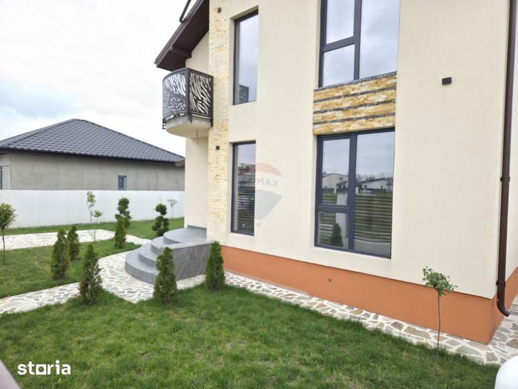 Casă cu 4 camere cu Teren 310 Mp în Vrancea