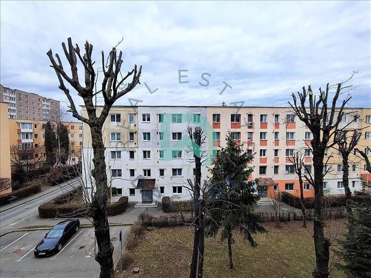 Apartament cu 2 camere nedecomandat în Florilor — fotografia 1