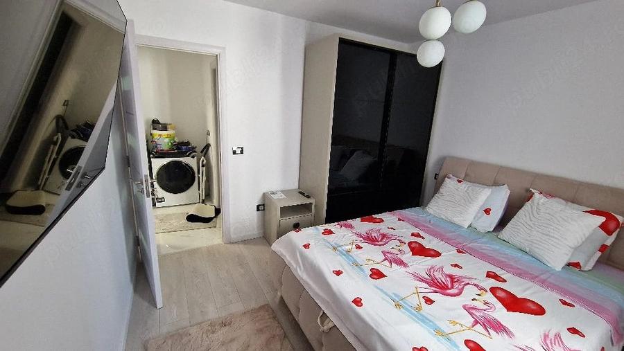 Apartament cu 3 camere decomandat în Dacia