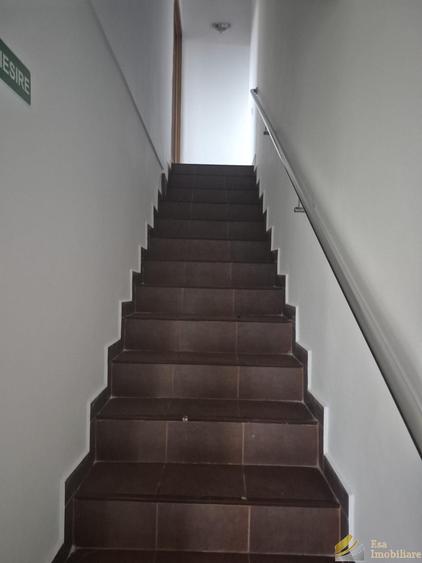 Spațiu comercial, de 120 mp, în Central
